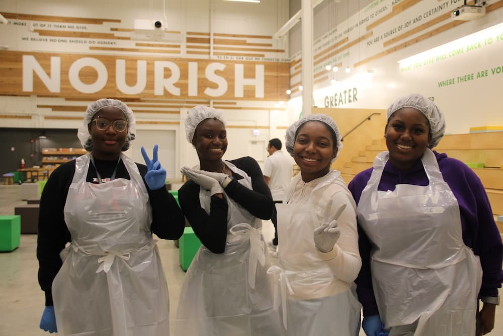 One Summer Chicago interns at Greater Chicago Food Depository